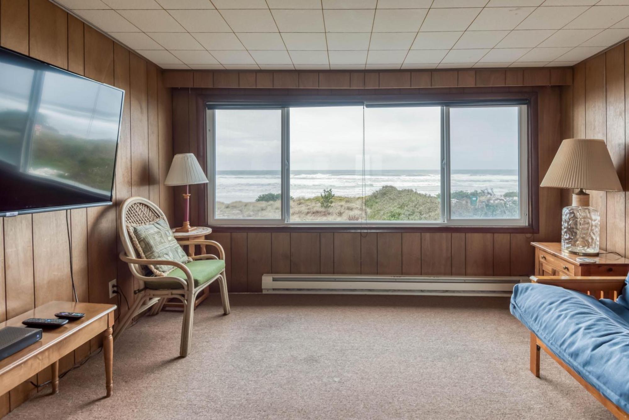 The Hamptons Villa Rockaway Beach Exterior photo